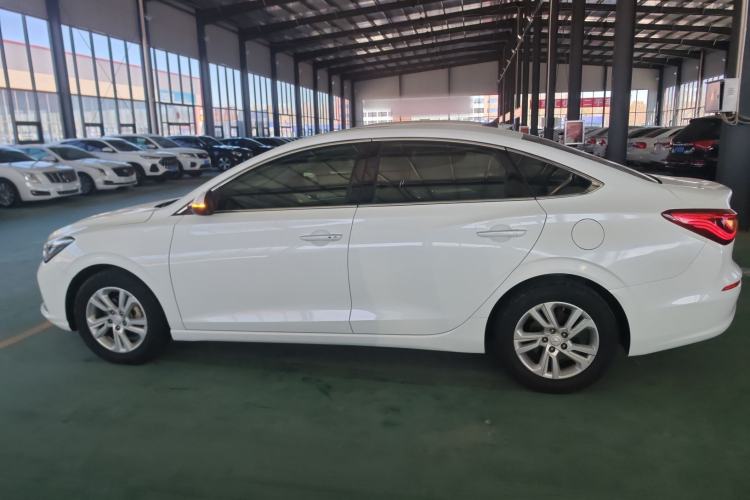 Used CHANGAN Eado 2019 High-Energy Edition 1.6L GDI Manual Pioneer Model China VI Standard Left Side
