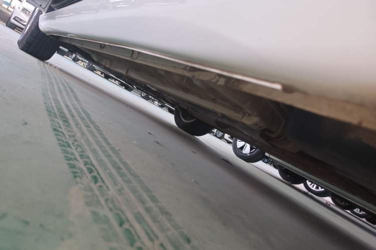 Used CHANGAN Eado 2019 High-Energy Edition 1.6L GDI Manual Pioneer Model China VI Standard Left Side Sill