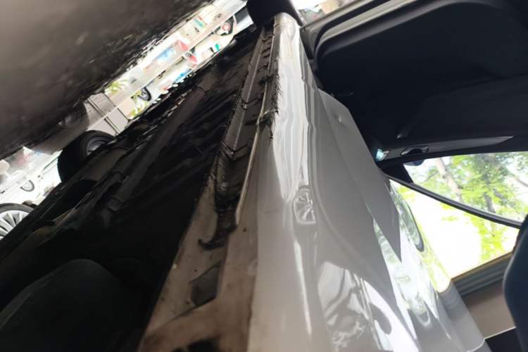 Used CHANGAN Eado 2019 High-Energy Edition 1.6L GDI Manual Lingfeng Model China VI Standard Left Side Sill