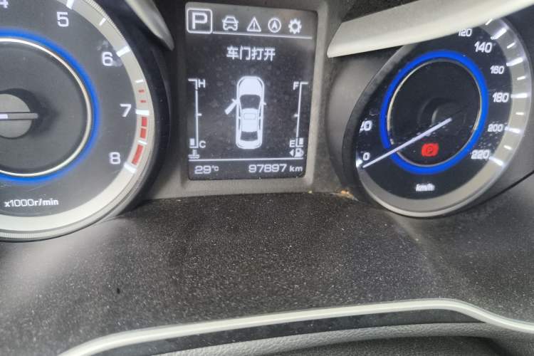Used CHANGAN Eado 2019 High-Energy Edition 1.6L GDI Automatic Pioneer Model China VI Standard Odometer Close Up