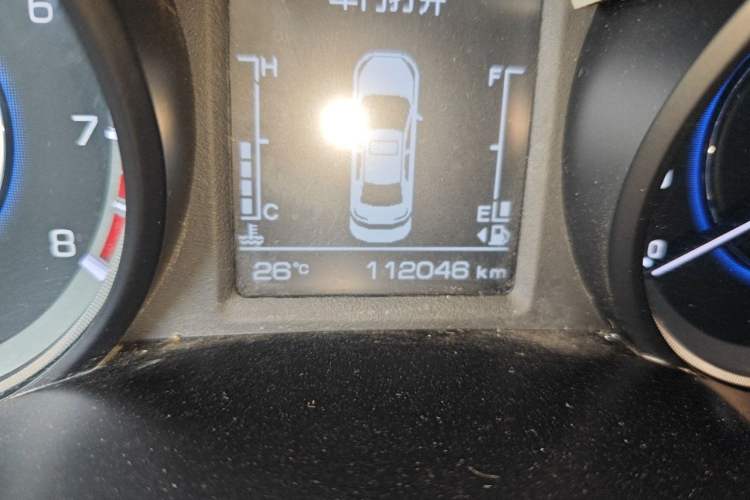 Used CHANGAN Eado 2019 High-Energy Edition 1.6L GDI Manual Pioneer Model China VI Standard Odometer Close Up