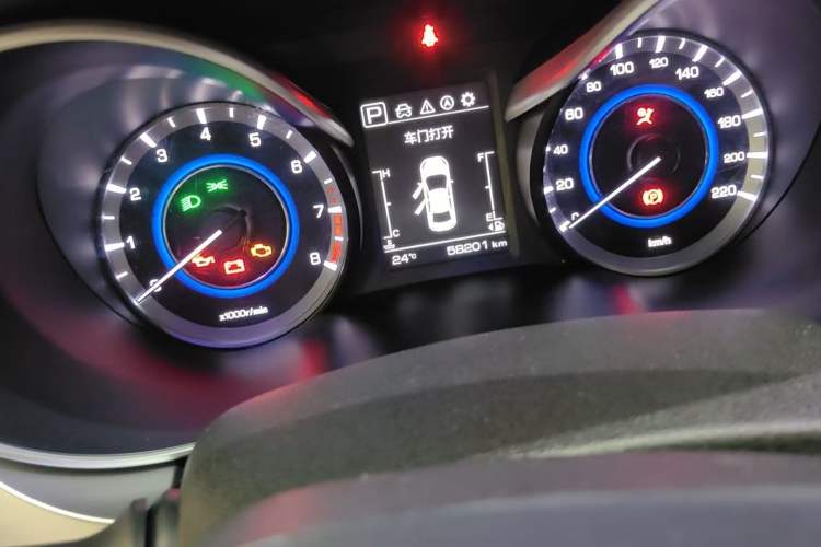 Used CHANGAN Eado 2019 High-Energy Edition 1.6L GDI Automatic Pioneer Model China VI Standard Odometer Close Up