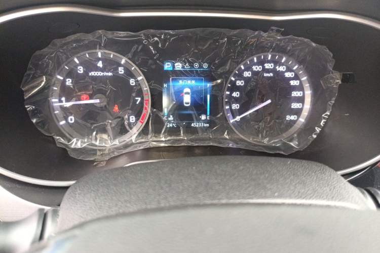 Used CHANGAN Eado 2019 Blue Whale Edition 280T GDI DCT High-Speed Model Odometer Close Up