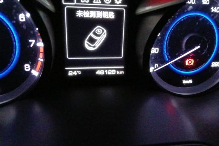 Used CHANGAN Eado 2019 High-Energy Edition 1.6L GDI Manual Pioneer Model China VI Standard Odometer Close Up
