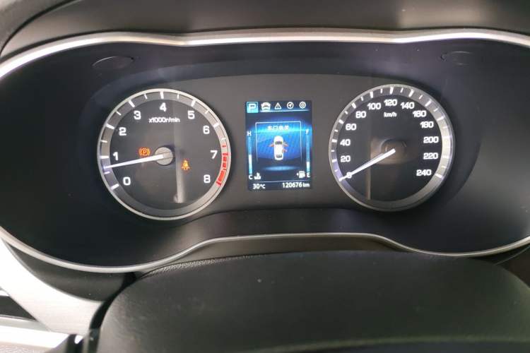 Used CHANGAN Eado 2019 Blue Whale Edition 280T GDI DCT High-Speed Model Odometer Close Up