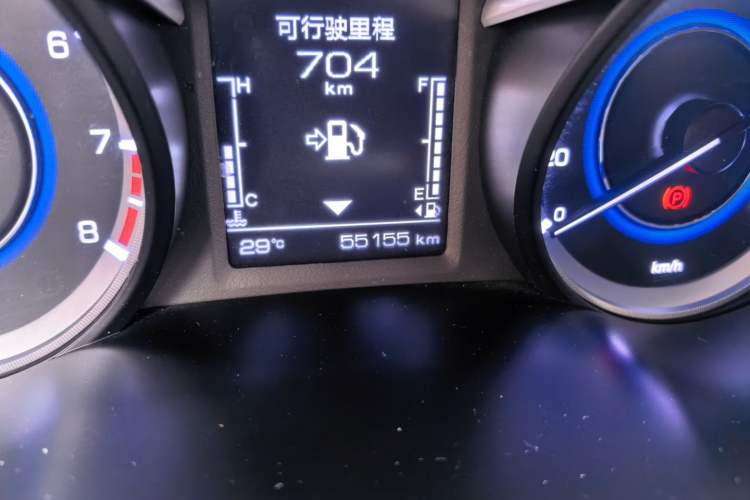 Used CHANGAN Eado 2019 1.6L GDI Manual Value Edition China VI Standard Odometer Close Up