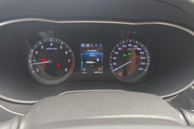Used CHANGAN Eado 2019 Blue Whale Edition 280T GDI DCT High-Speed Model Odometer Close Up