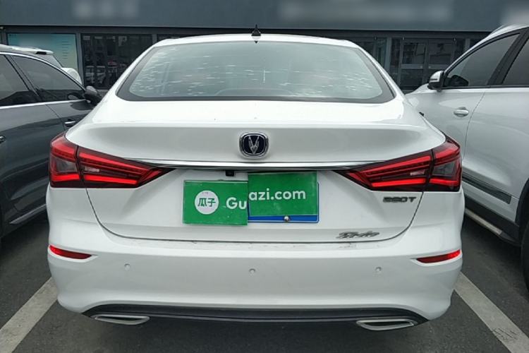 Used CHANGAN Eado 2019 Blue Whale Edition 280T GDI DCT Light-Speed Model Rear