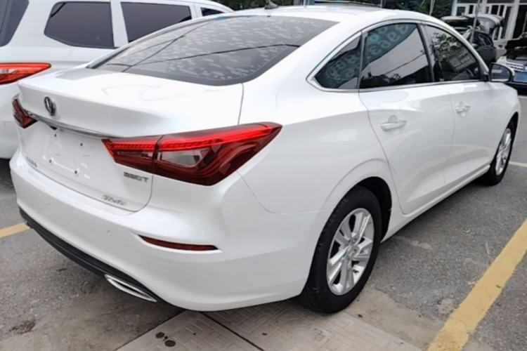 Used CHANGAN Eado 2019 Blue Whale Edition 280T GDI DCT High-Speed Model Rear Right 45 Deg