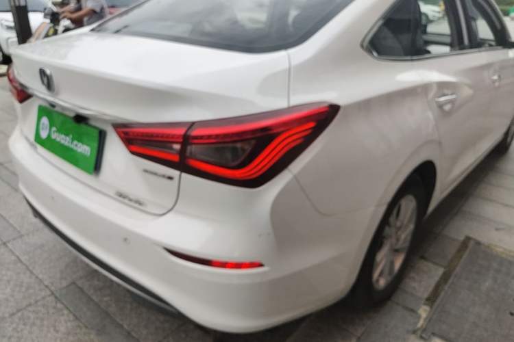 Used CHANGAN Eado 2019 High-Energy Edition 1.6L GDI Automatic Pioneer Model China VI Standard Right Rear Taillight