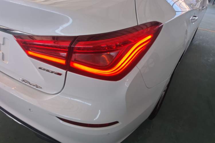 Used CHANGAN Eado 2019 High-Energy Edition 1.6L GDI Manual Pioneer Model China VI Standard Right Rear Taillight
