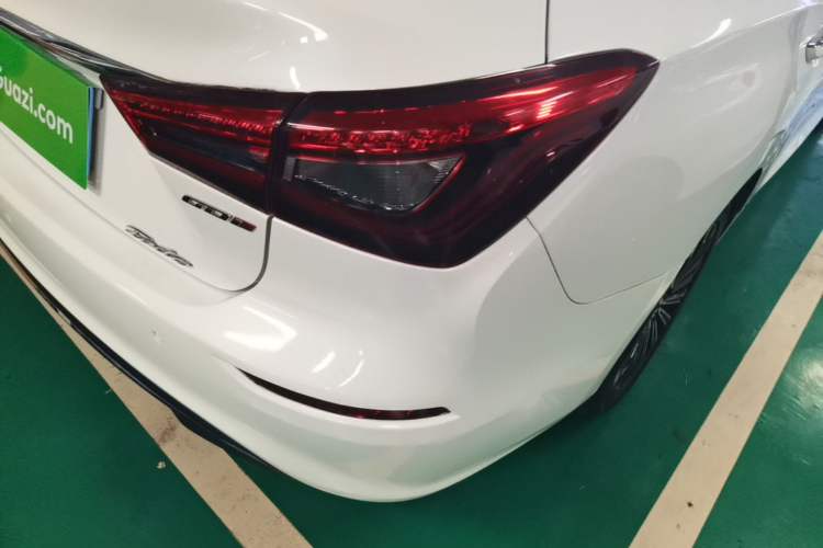 Used CHANGAN Eado 2019 High-Energy Edition 1.6L GDI Automatic Zhenfeng Model China VI Standard Right Rear Taillight