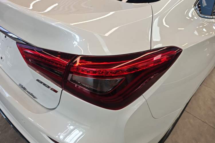 Used CHANGAN Eado 2019 High-Energy Edition 1.6L GDI Manual Pioneer Model China VI Standard Right Rear Taillight