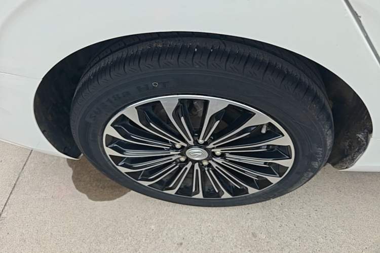 Used CHANGAN Eado 2019 High-Energy Edition 1.6L GDI Automatic Lingfeng Model China VI Standard Right Rear Wheel Hub