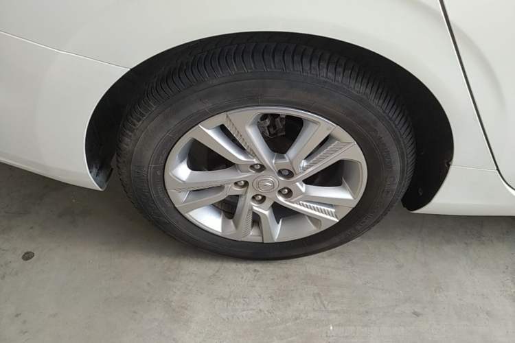 Used CHANGAN Eado 2019 High-Energy Edition 1.6L GDI Manual Pioneer Model China VI Standard Right Rear Wheel Hub