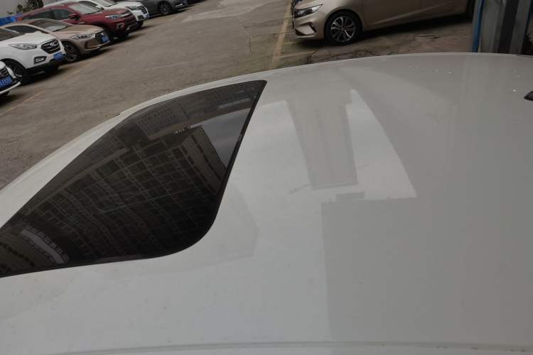 Used CHANGAN Eado 2019 High-Energy Edition 1.6L GDI Manual Pioneer Model China VI Standard Roof