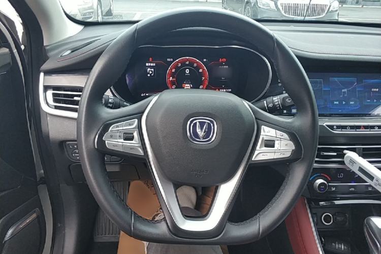 Used CHANGAN Eado 2019 Blue Whale Edition 280T GDI DCT Light-Speed Model Steering Wheel