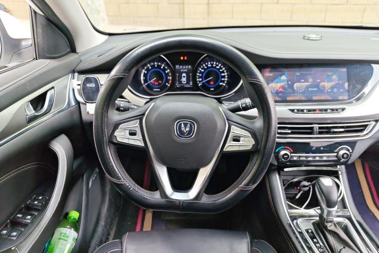 Used CHANGAN Eado 2019 High-Energy Edition 1.6L GDI Automatic Pioneer Model China VI Standard Steering Wheel