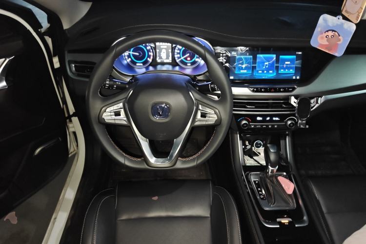 Used CHANGAN Eado 2019 High-Energy Edition 1.6L GDI Automatic Pioneer Model China VI Standard Steering Wheel