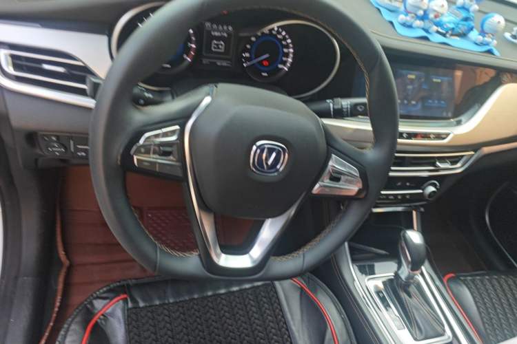 Used CHANGAN Eado 2019 High-Energy Edition 1.6L GDI Automatic Pioneer Model China VI Standard Steering Wheel