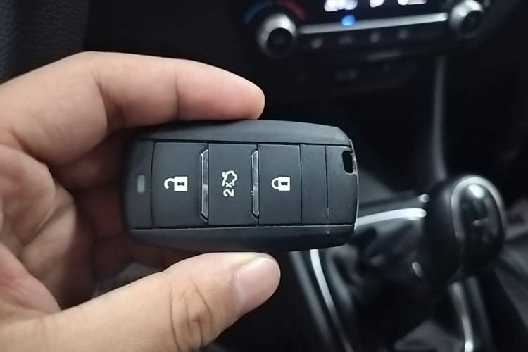 Used CHANGAN Eado 2019 1.6L GDI Manual Value Edition China VI Standard Vehicle Key