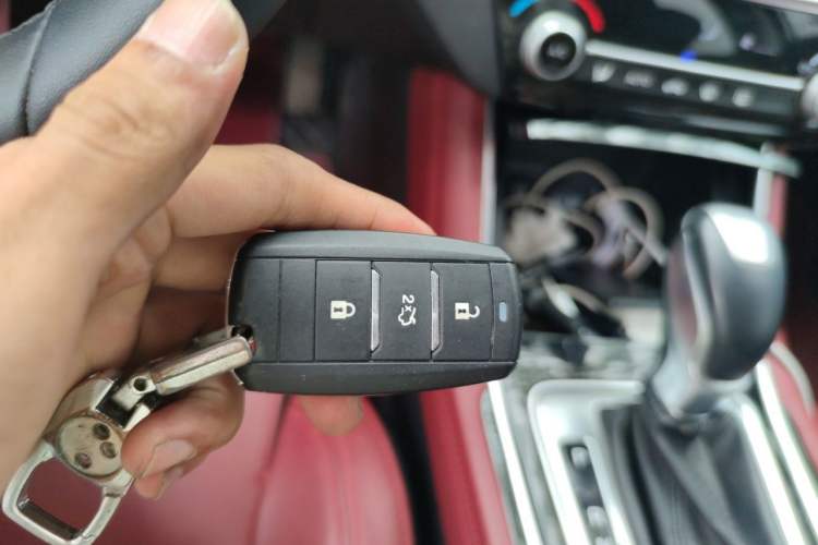 Used CHANGAN Eado 2019 Blue Whale Edition 280T GDI DCT High-Speed Model Vehicle Key