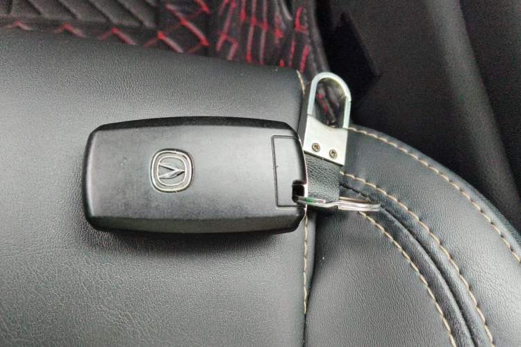 Used CHANGAN Eado 2019 1.6L GDI Manual Value Edition China VI Standard Vehicle Key