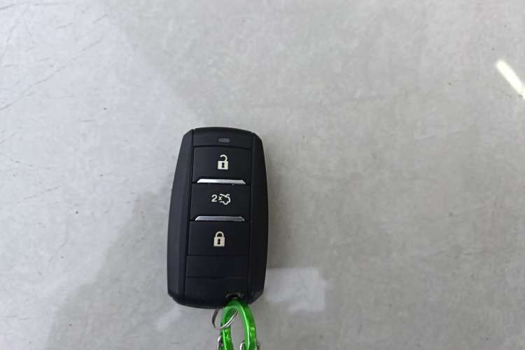 Used CHANGAN Eado 2019 Blue Whale Edition 280T GDI DCT Light-Speed Model Vehicle Key