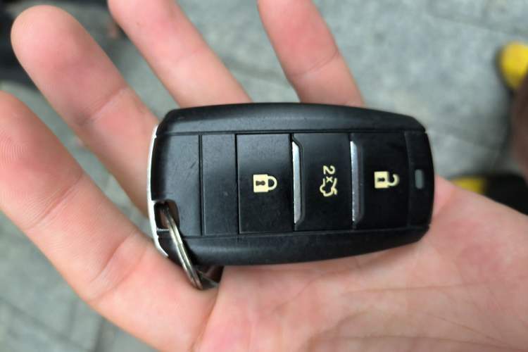 Used CHANGAN Eado 2019 Blue Whale Edition 280T GDI DCT High-Speed Model Vehicle Key