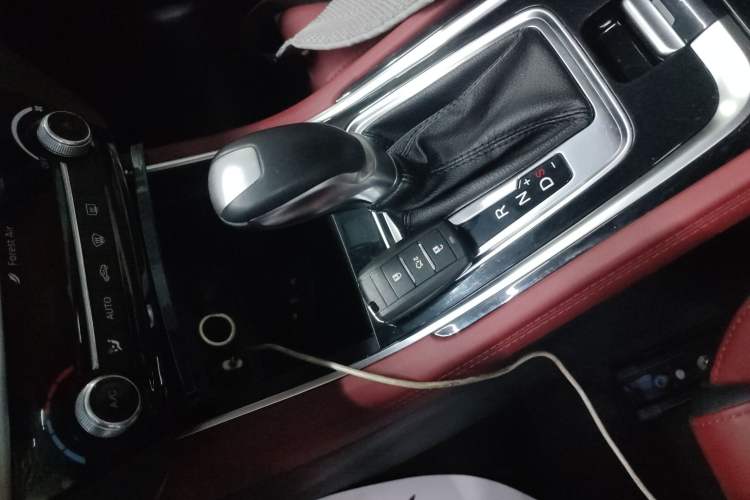 Used CHANGAN Eado 2019 Blue Whale Edition 280T GDI DCT Light-Speed Model Vehicle Key