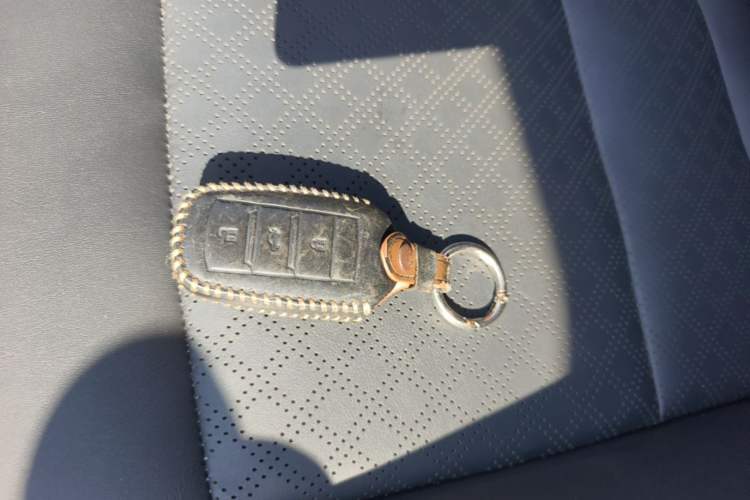 Used CHANGAN Eado 2019 High-Energy Edition 1.6L GDI Manual Pioneer Model China VI Standard Vehicle Key