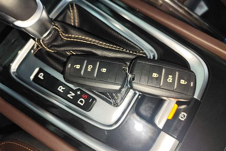 Used CHANGAN Eado 2019 Blue Whale Edition 280T GDI DCT Light-Speed Model Vehicle Key