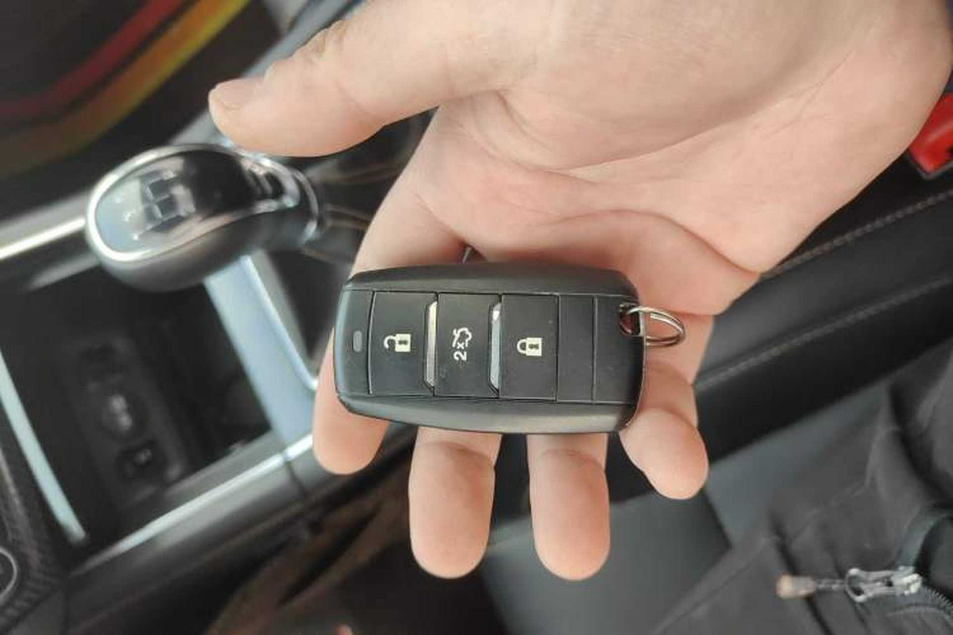 Used CHANGAN Eado 2019 High-Energy Edition 1.6L GDI Manual Pioneer Model China VI Standard Vehicle Key