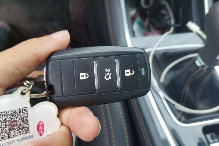 Used CHANGAN Eado 2019 High-Energy Edition 1.6L GDI Manual Pioneer Model China VI Standard Vehicle Key