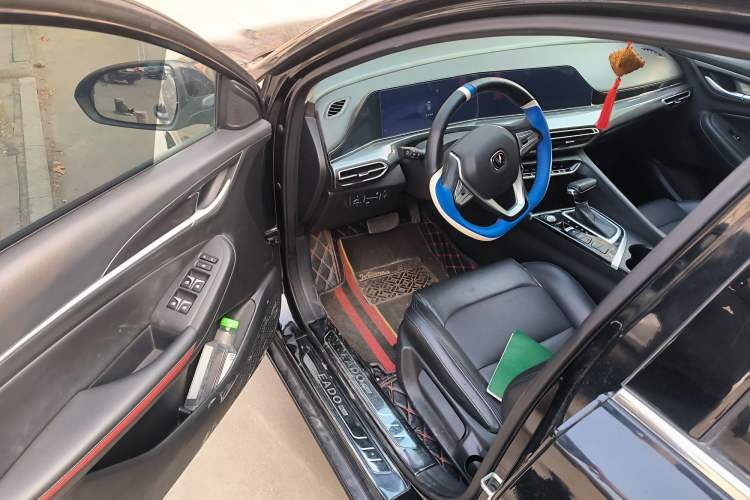 Used CHANGAN Eado 2020 PLUS Blue Whale NE 1.4T GDI DCT Prestige Model Driver Seat