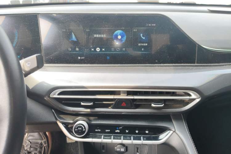 Used CHANGAN Eado 2020 PLUS Blue Whale NE 1.4T GDI DCT Prestige Model Audio And AC Panel