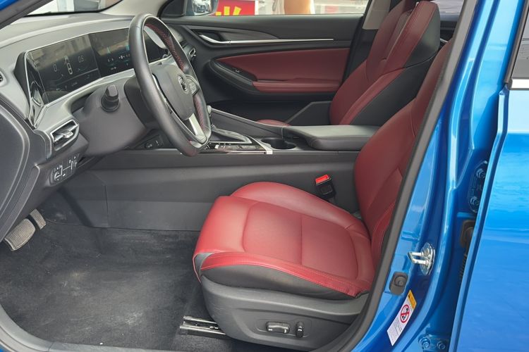 Used CHANGAN Eado 2020 PLUS Blue Whale NE 1.4T GDI DCT Flagship Model Left Front Seat