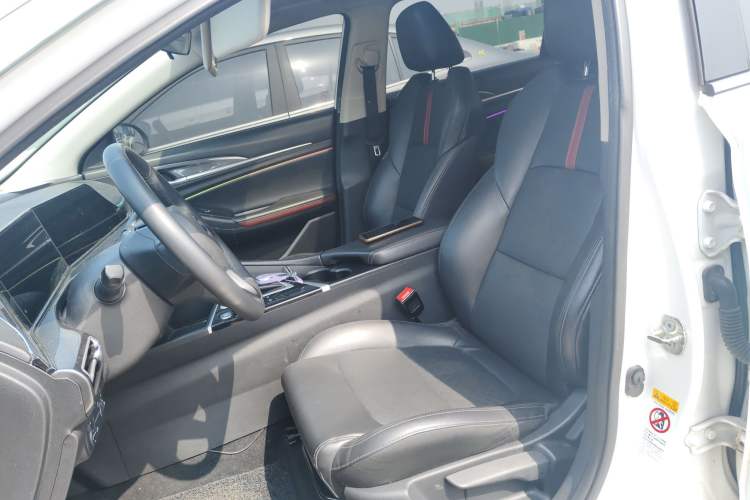 Used CHANGAN Eado 2020 PLUS Blue Whale NE 1.4T GDI DCT Prestige Model Left Front Seat