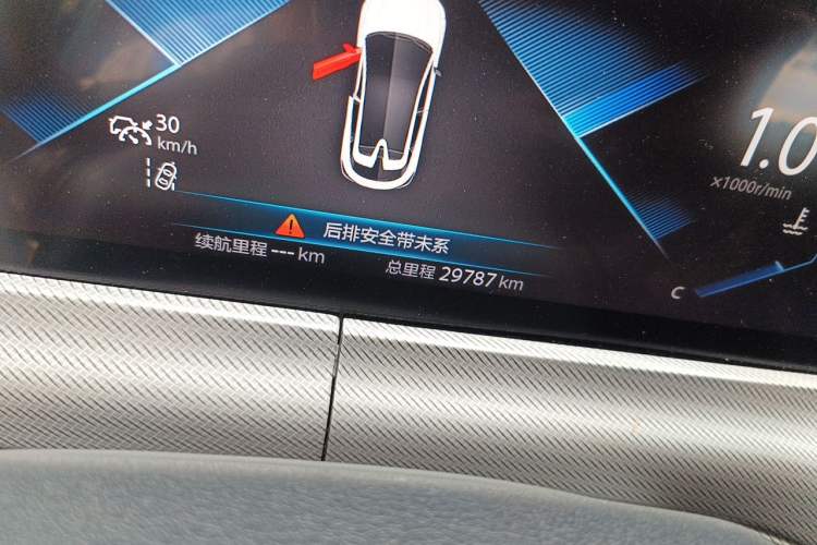 Used CHANGAN Eado 2020 PLUS Blue Whale NE 1.4T GDI DCT Flagship Model Odometer Close Up