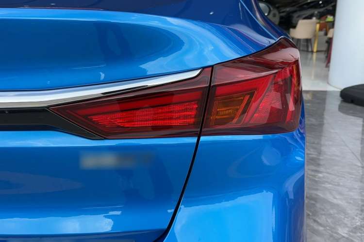 Used CHANGAN Eado 2020 PLUS Blue Whale NE 1.4T GDI DCT Flagship Model Right Rear Taillight