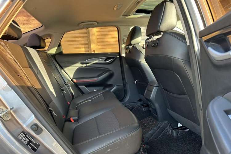 Used CHANGAN Eado 2020 PLUS 1.6L GDI Automatic Luxury Model Interior 6