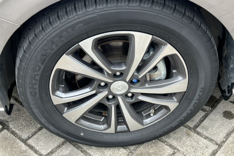 Used CHANGAN Eado 2020 PLUS Blue Whale NE 1.4T GDI DCT Prestige Model Exterior 2