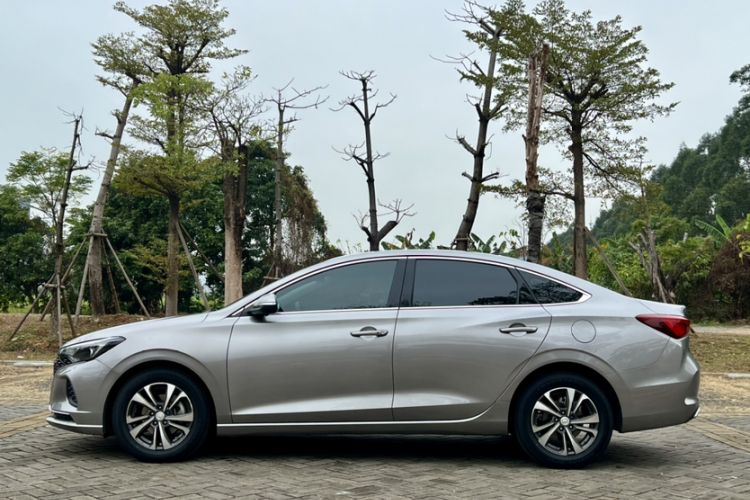 Used CHANGAN Eado 2020 PLUS Blue Whale NE 1.4T GDI DCT Prestige Model Exterior 7