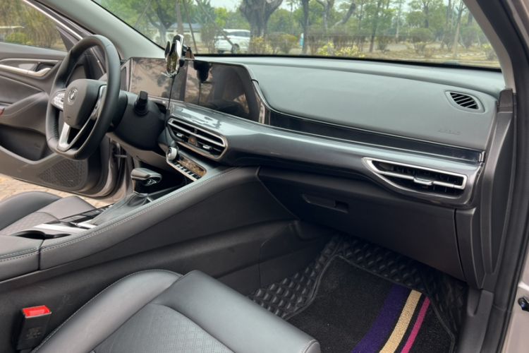Used CHANGAN Eado 2020 PLUS Blue Whale NE 1.4T GDI DCT Prestige Model Interior 12