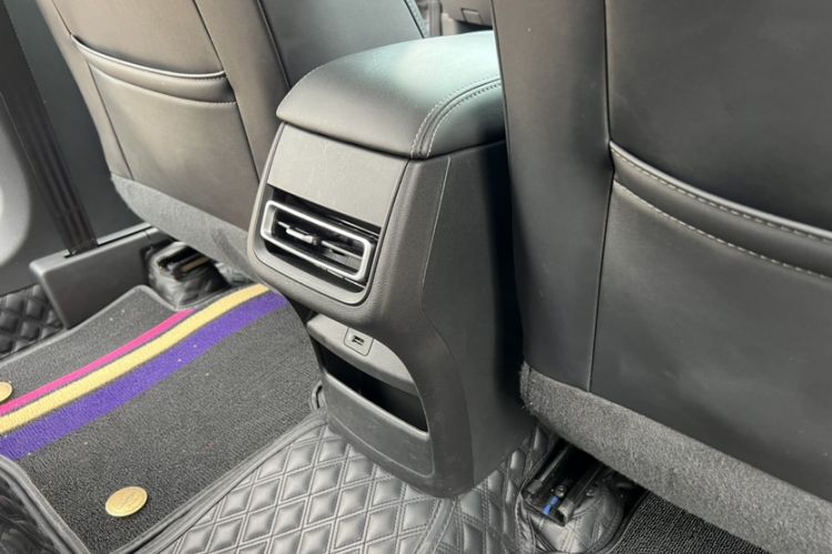 Used CHANGAN Eado 2020 PLUS Blue Whale NE 1.4T GDI DCT Prestige Model Interior 13
