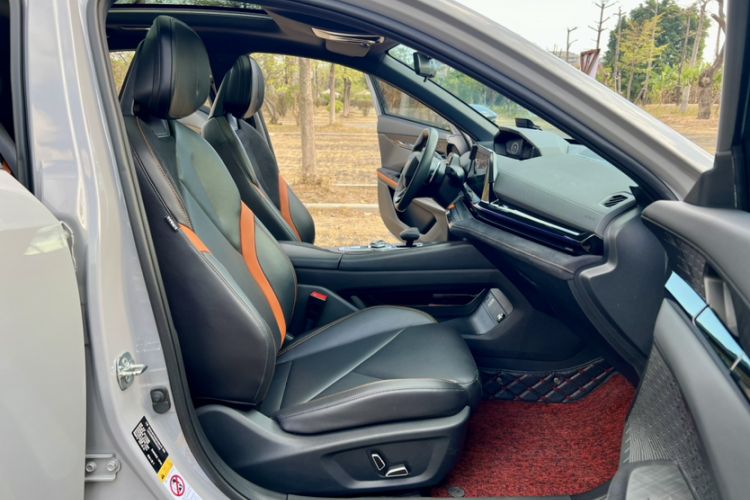 Used CHANGAN Eado 2020 PLUS Blue Whale NE 1.4T GDI DCT Prestige Model Right Front Seat