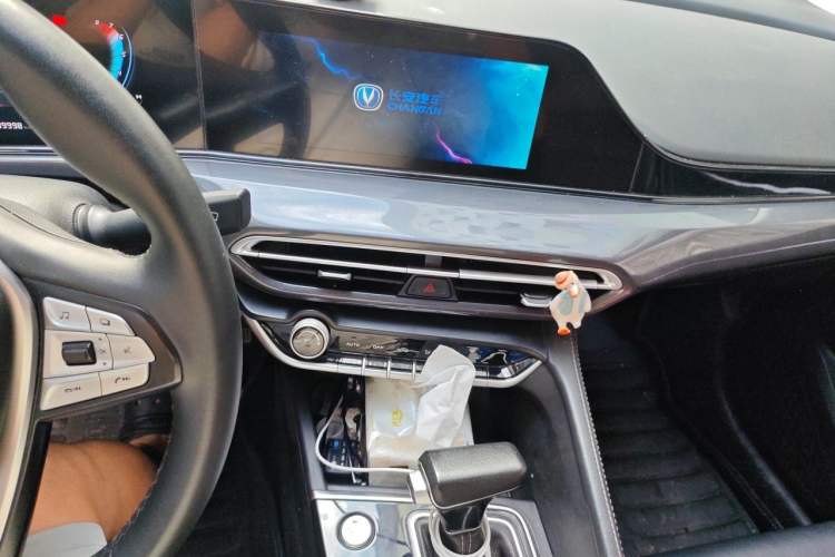 Used CHANGAN Eado 2020 PLUS Blue Whale NE 1.4T GDI DCT Prestige Model Audio And AC Panel