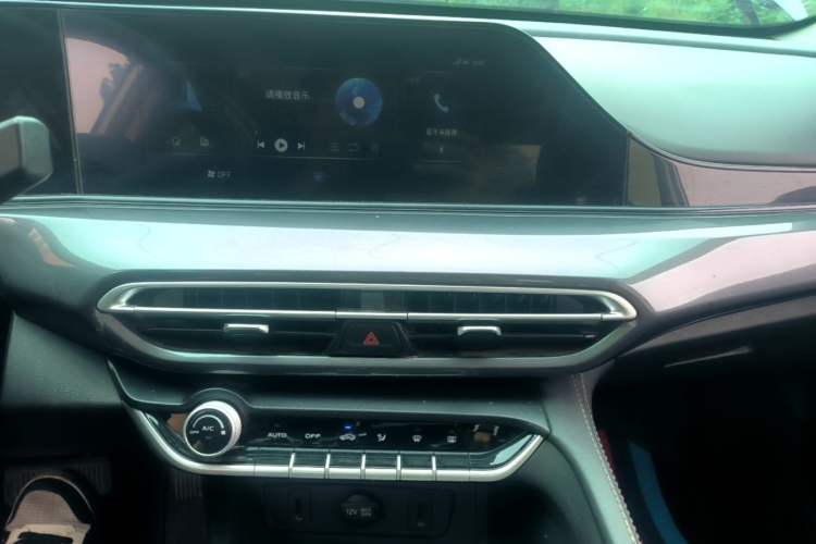 Used CHANGAN Eado 2020 PLUS Blue Whale NE 1.4T GDI DCT Prestige Model Audio And AC Panel