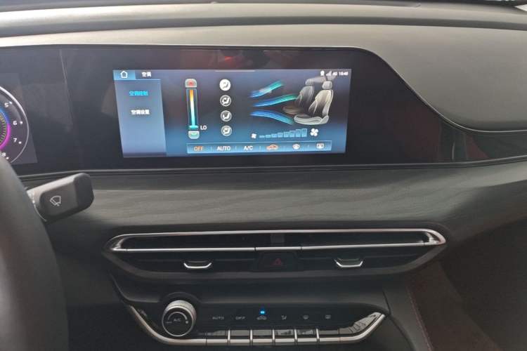 Used CHANGAN Eado 2020 PLUS Blue Whale NE 1.4T GDI DCT Flagship Model Audio And AC Panel