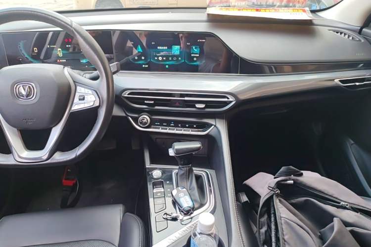 Used CHANGAN Eado 2020 PLUS Blue Whale NE 1.4T GDI DCT Prestige Model Audio And AC Panel